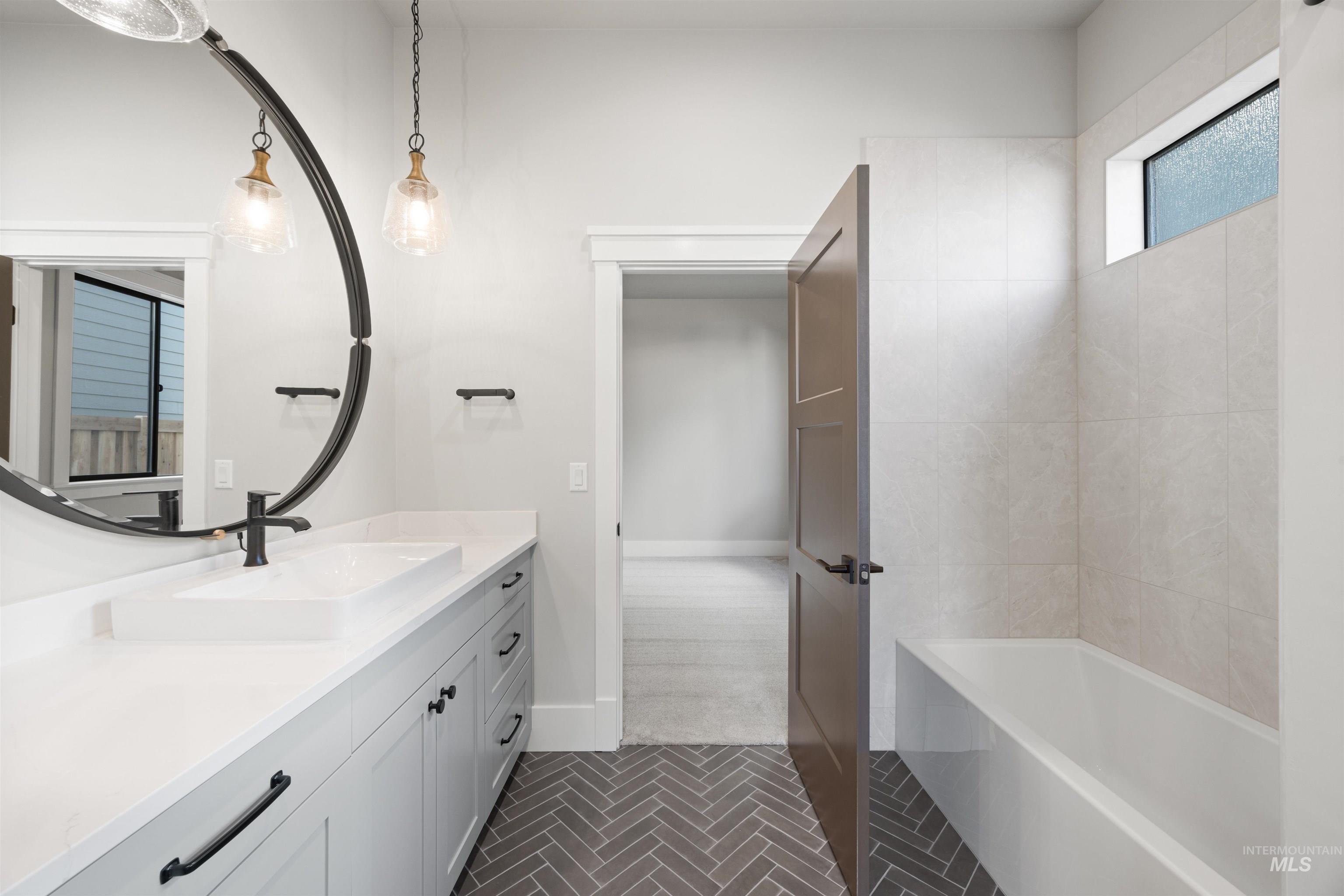 6865 S Utmost Way, Meridian, Idaho 83642, 3 Bedrooms, 2.5 Bathrooms, Residential For Sale, Price $999,777, 98970975