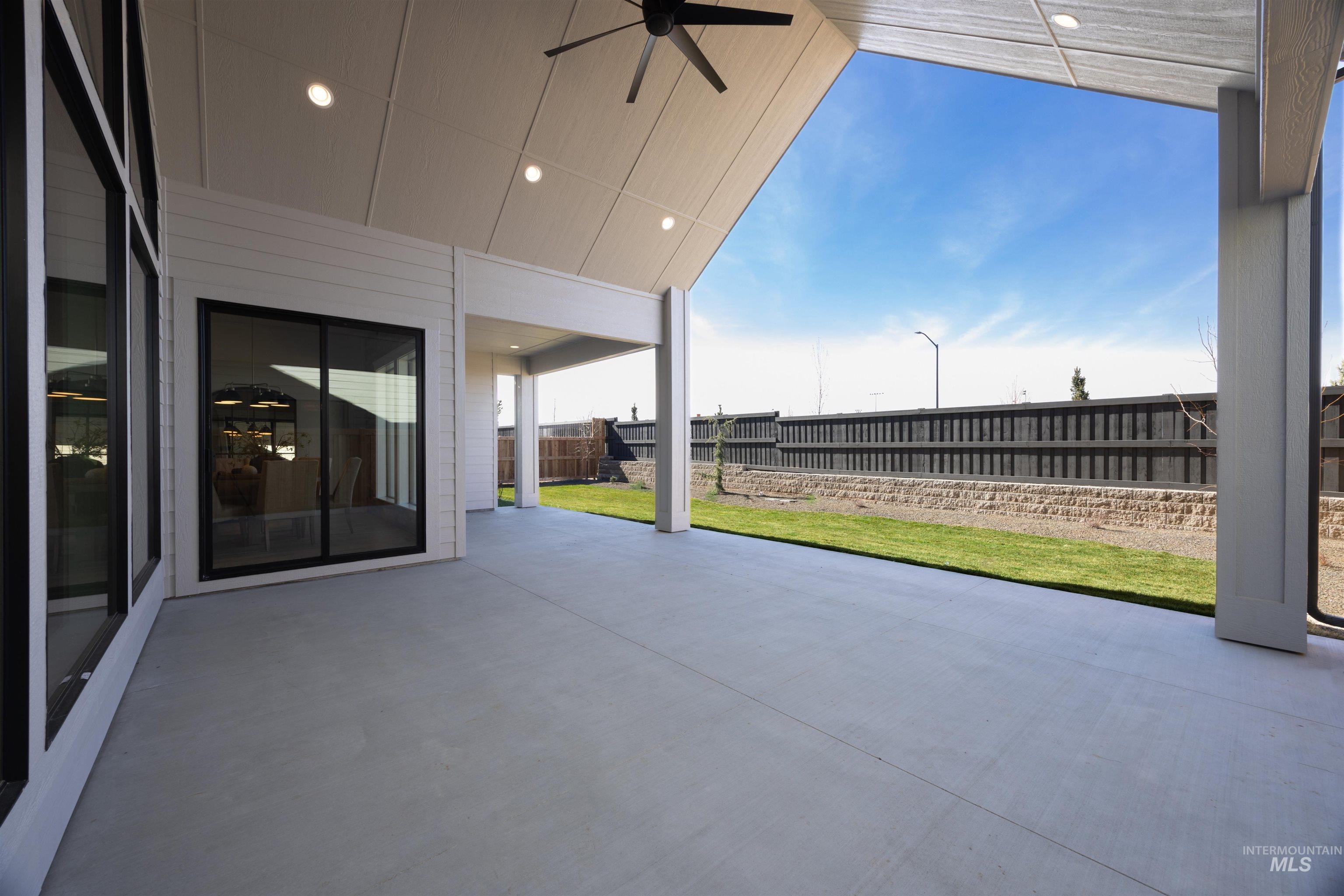 6865 S Utmost Way, Meridian, Idaho 83642, 3 Bedrooms, 2.5 Bathrooms, Residential For Sale, Price $999,777, 98970975