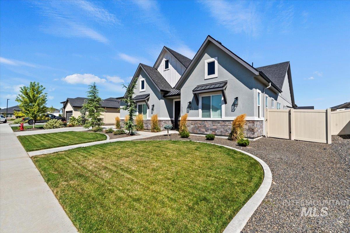 1962 N Argyll Ave, Middleton, Idaho 83644, 4 Bedrooms, 2.5 Bathrooms, Residential For Sale, Price $699,000, 98970979