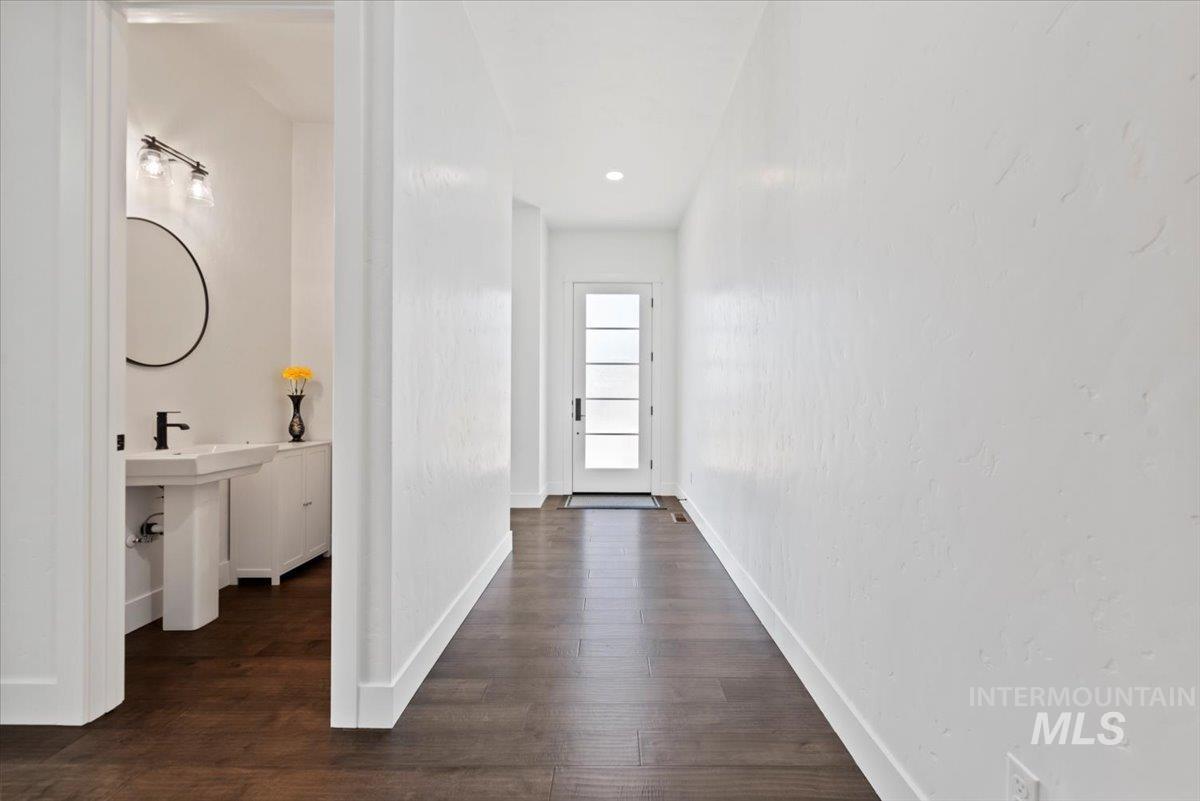 1962 N Argyll Ave, Middleton, Idaho 83644, 4 Bedrooms, 2.5 Bathrooms, Residential For Sale, Price $699,000, 98970979