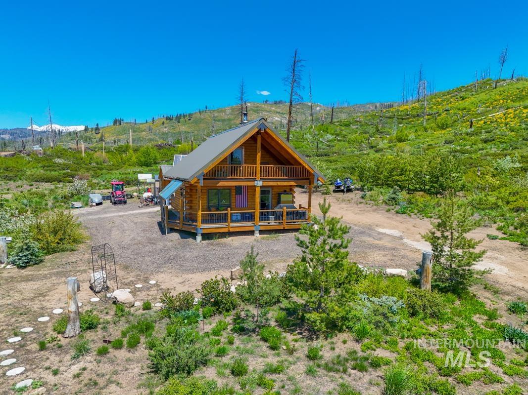 319 S Hill Place, Fall Creek, Idaho 83647, 2 Bedrooms, 1 Bathroom, Residential For Sale, Price $425,000, 98970980