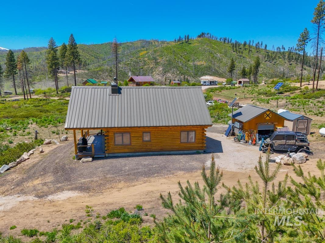 319 S Hill Place, Fall Creek, Idaho 83647, 2 Bedrooms, 1 Bathroom, Residential For Sale, Price $425,000, 98970980