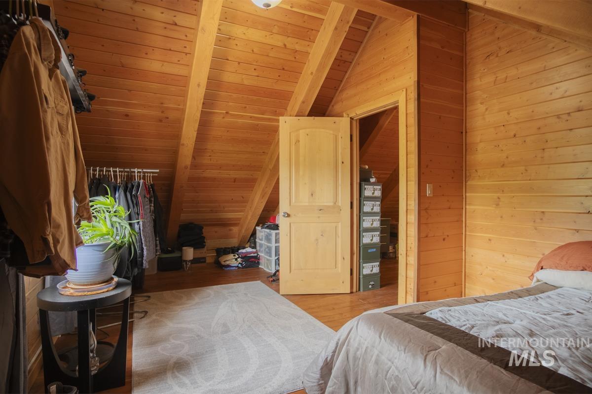 319 S Hill Place, Fall Creek, Idaho 83647, 2 Bedrooms, 1 Bathroom, Residential For Sale, Price $425,000, 98970980