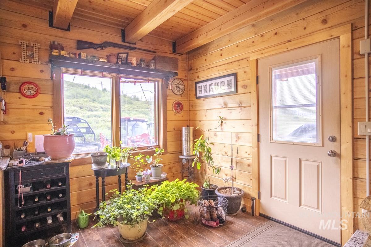 319 S Hill Place, Fall Creek, Idaho 83647, 2 Bedrooms, 1 Bathroom, Residential For Sale, Price $425,000, 98970980