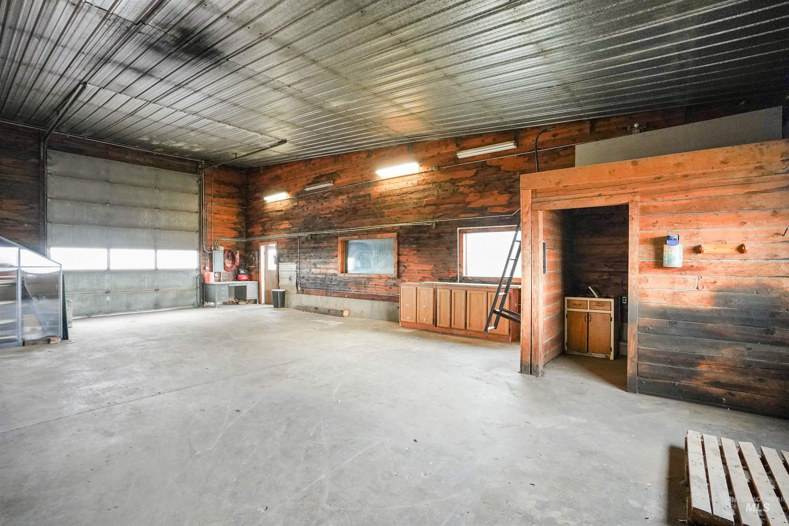 199 N Highway 24, Rupert, Idaho 83350, 3 Bedrooms, 2 Bathrooms, Residential For Sale, Price $500,000,MLS 98970981