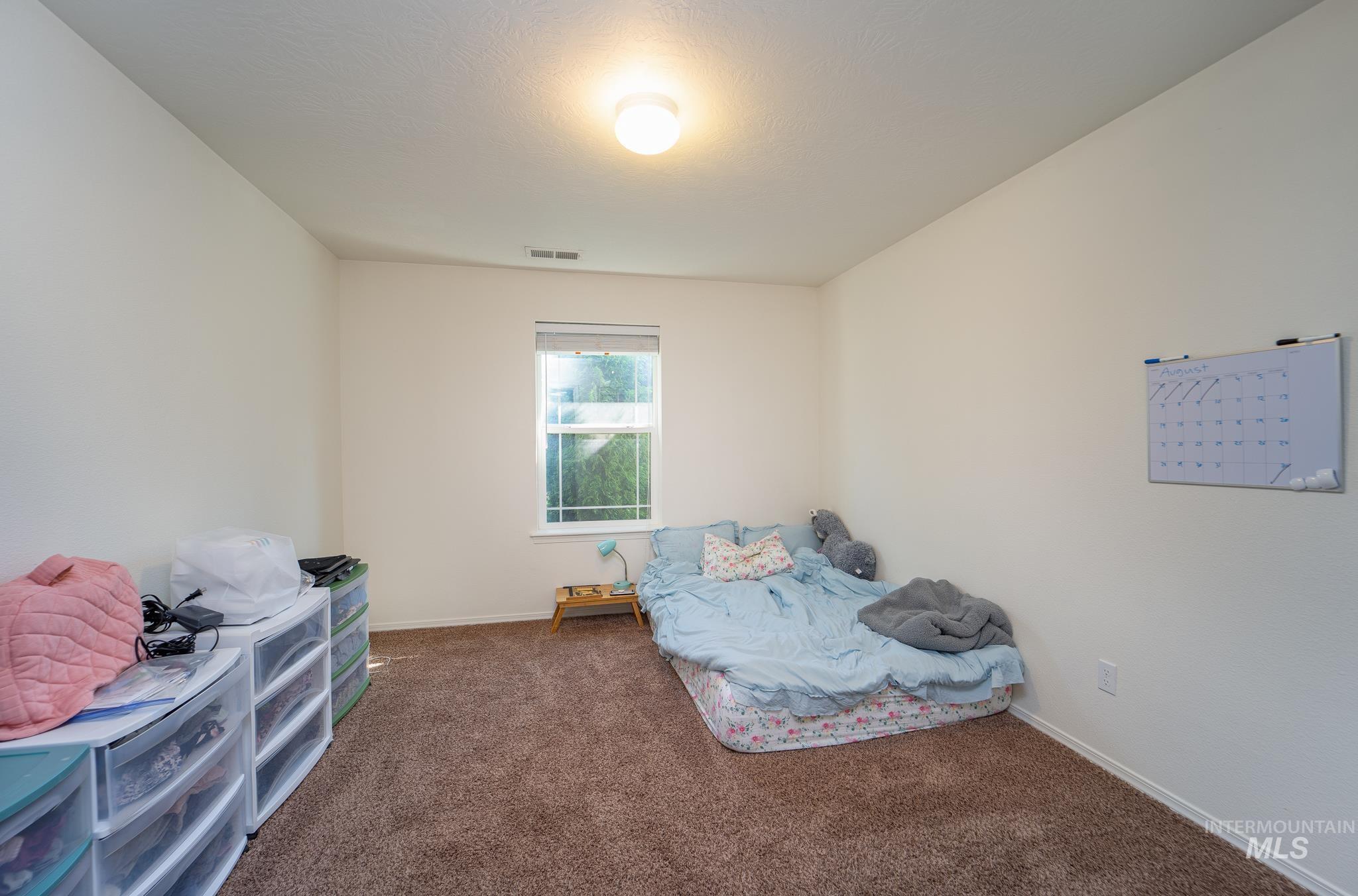 9574 W Stonewood Drive, Boise, Idaho 83709, 3 Bedrooms, 2 Bathrooms, Residential For Sale, Price $395,000, 98970983