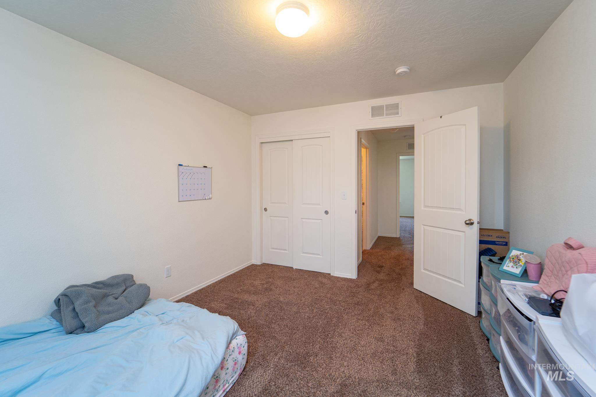 9574 W Stonewood Drive, Boise, Idaho 83709, 3 Bedrooms, 2 Bathrooms, Residential For Sale, Price $395,000, 98970983