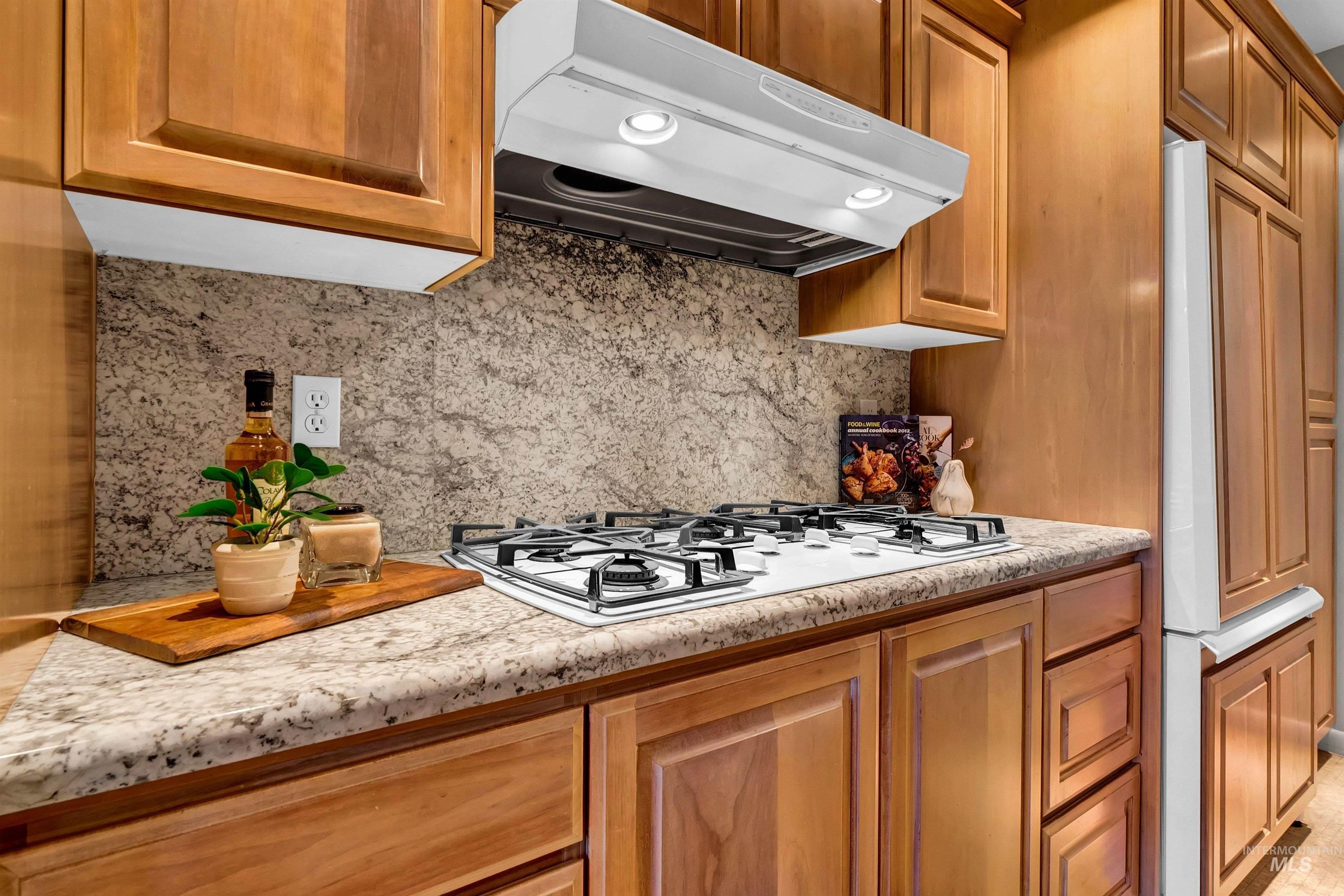 3701 W Crescent Rim Drive, Boise, Idaho 83706, 4 Bedrooms, 4 Bathrooms, Residential For Sale, Price $1,000,000, 98970985