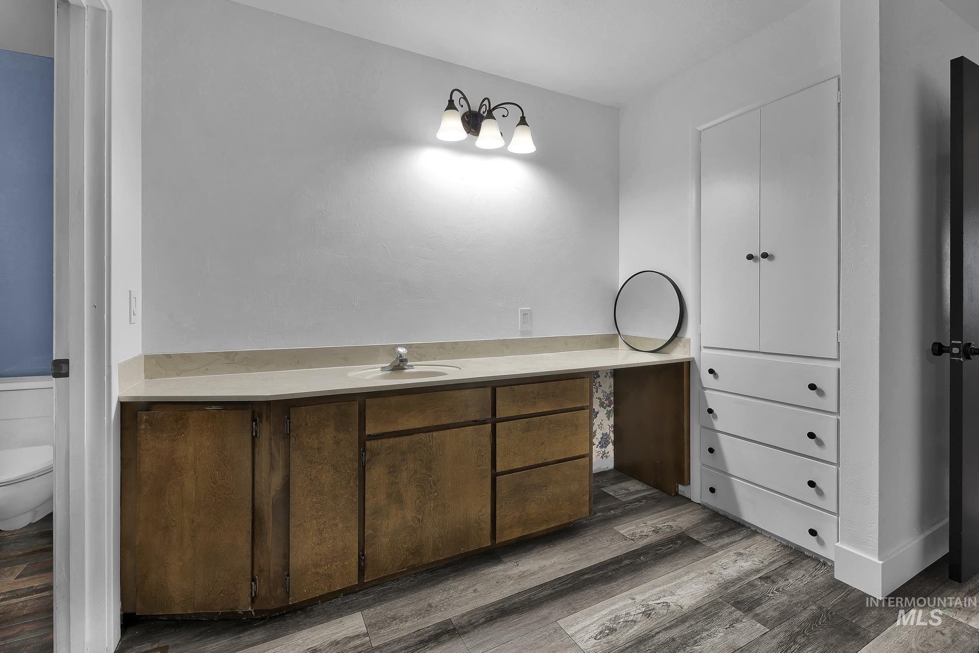 709 E Elm Ave, Parma, Idaho 83660, 4 Bedrooms, 3 Bathrooms, Residential For Sale, Price $535,000,MLS 98970987