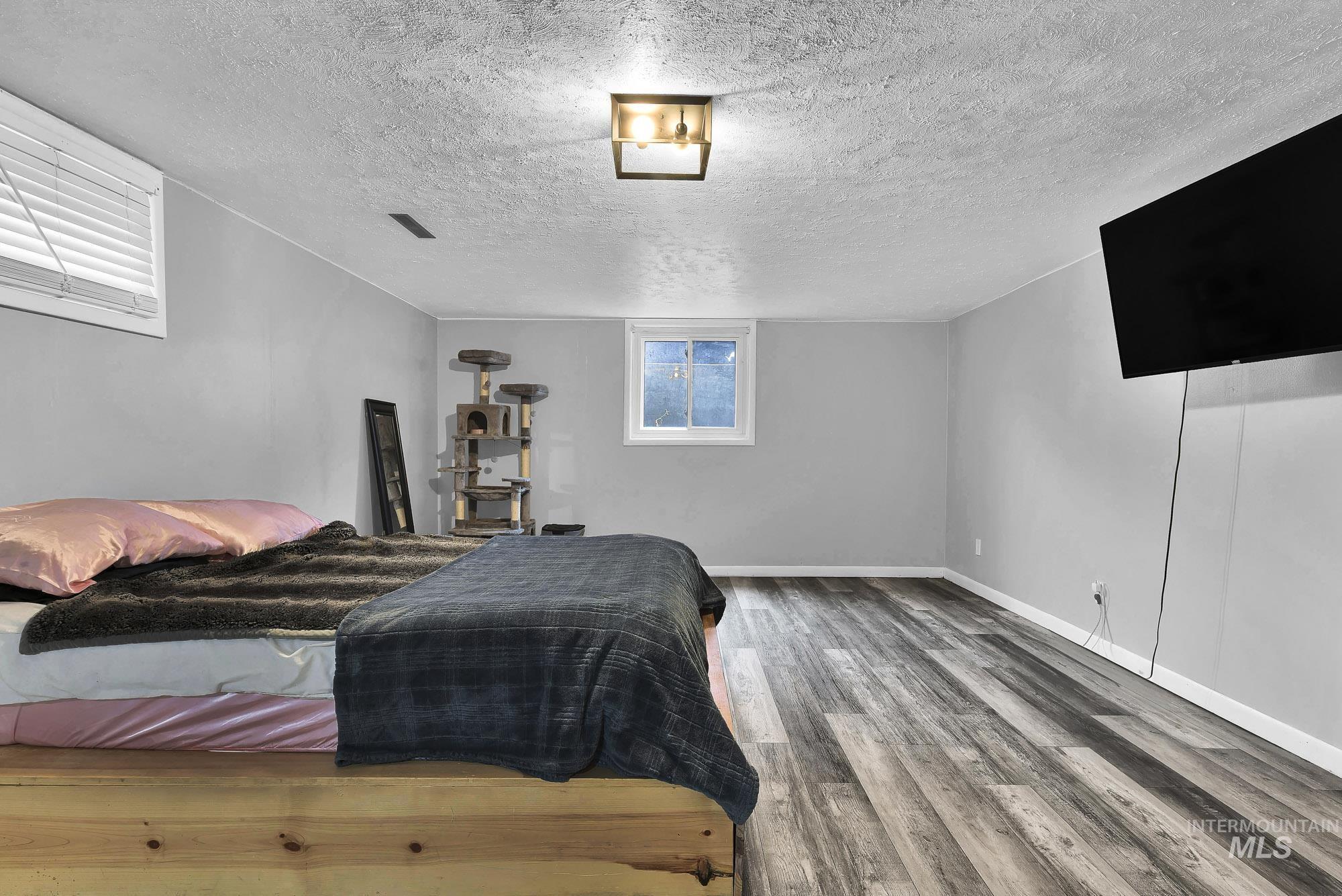 709 E Elm Ave, Parma, Idaho 83660, 4 Bedrooms, 3 Bathrooms, Residential For Sale, Price $535,000,MLS 98970987