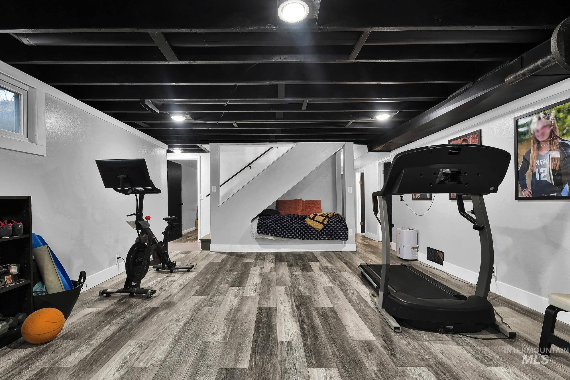 709 E Elm Ave, Parma, Idaho 83660, 4 Bedrooms, 3 Bathrooms, Residential For Sale, Price $535,000,MLS 98970987