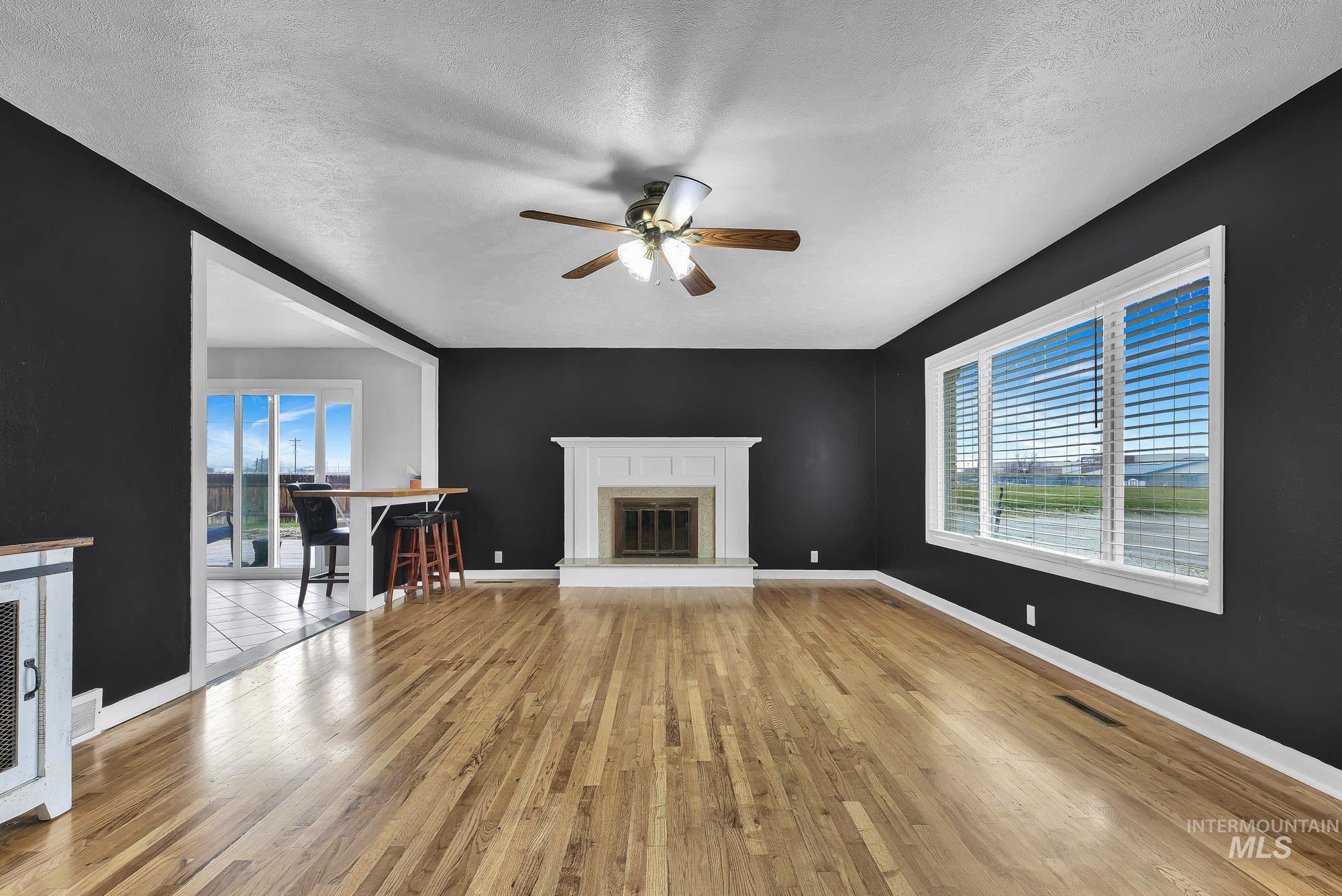 709 E Elm Ave, Parma, Idaho 83660, 4 Bedrooms, 3 Bathrooms, Residential For Sale, Price $535,000, 98970987