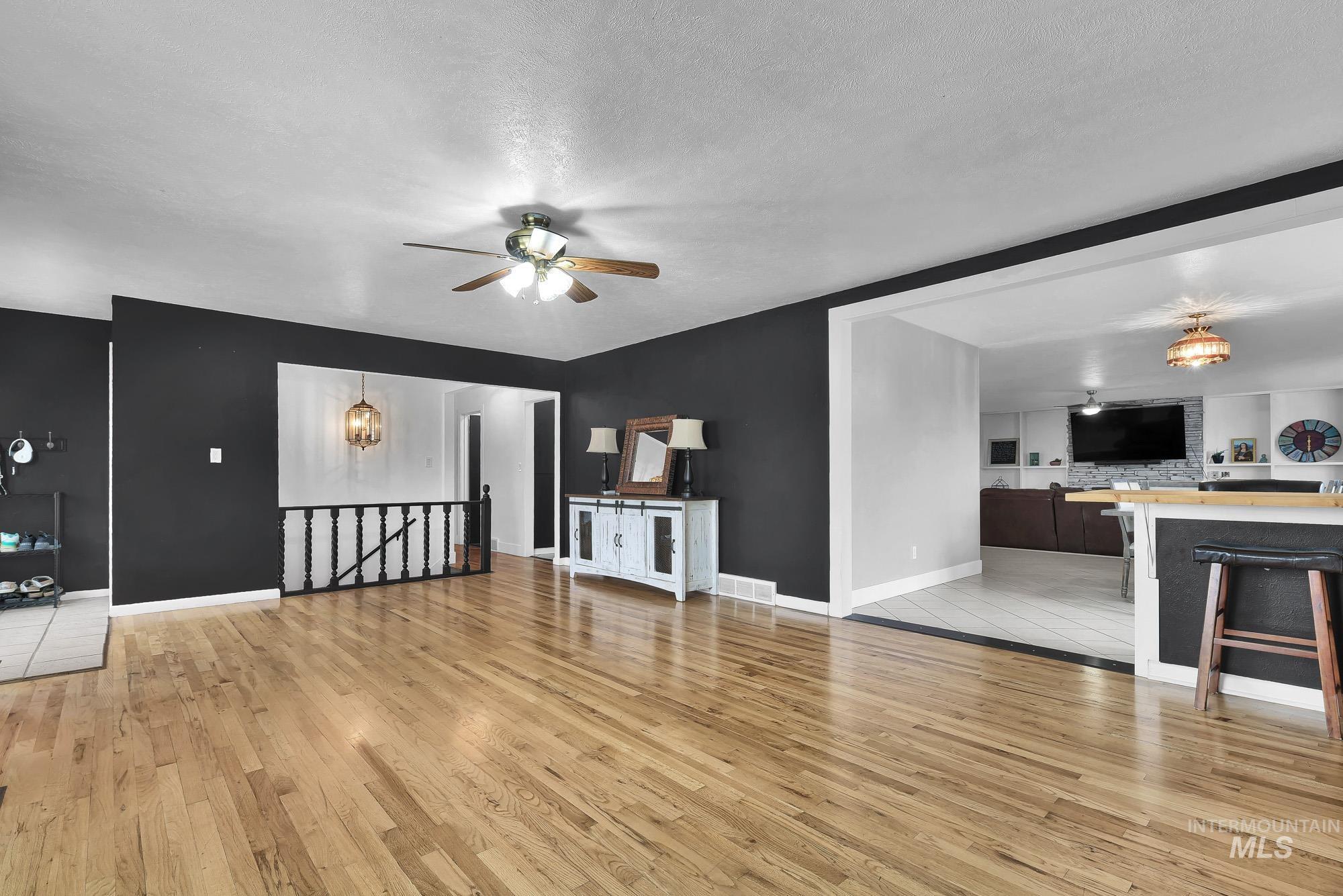 709 E Elm Ave, Parma, Idaho 83660, 4 Bedrooms, 3 Bathrooms, Residential For Sale, Price $535,000,MLS 98970987