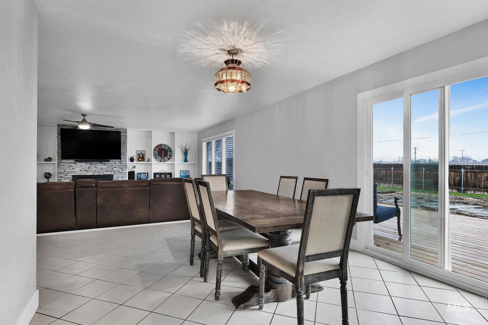 709 E Elm Ave, Parma, Idaho 83660, 4 Bedrooms, 3 Bathrooms, Residential For Sale, Price $535,000,MLS 98970987