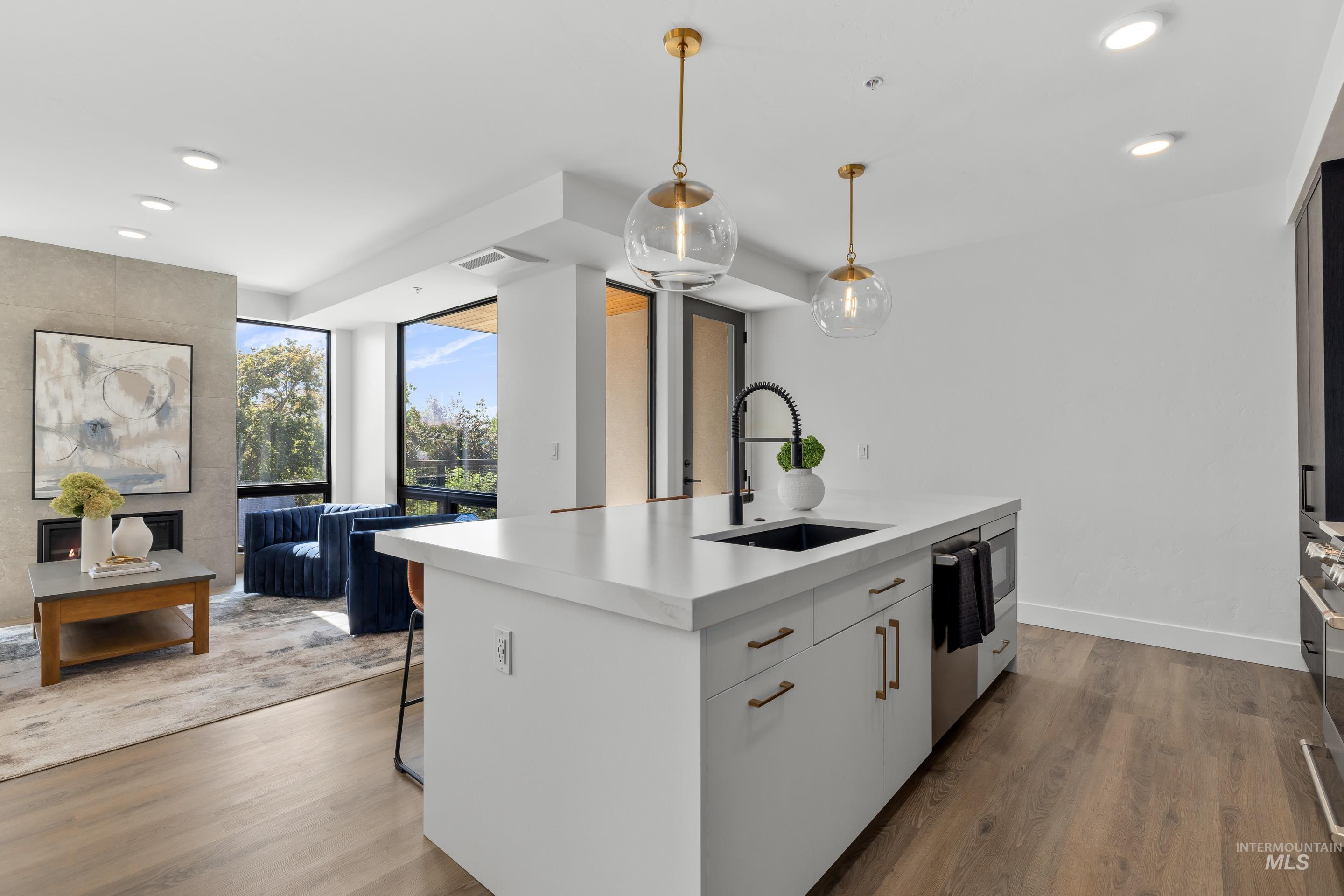 1620 W Bannock St, Boise, Idaho 83702, 2 Bedrooms, 2 Bathrooms, Residential For Sale, Price $629,900, 98970988