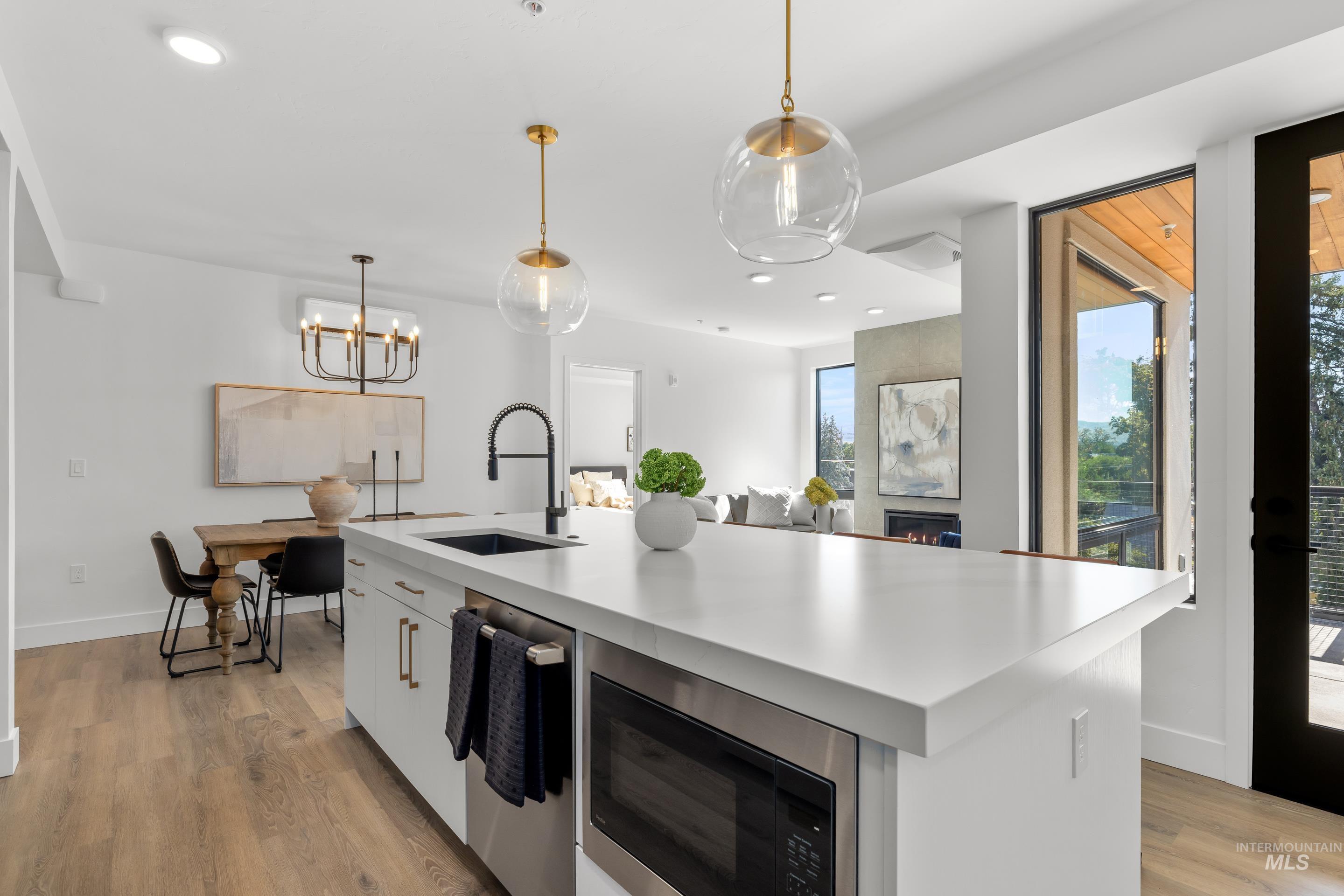 1620 W Bannock St, Boise, Idaho 83702, 2 Bedrooms, 2 Bathrooms, Residential For Sale, Price $629,900, 98970988