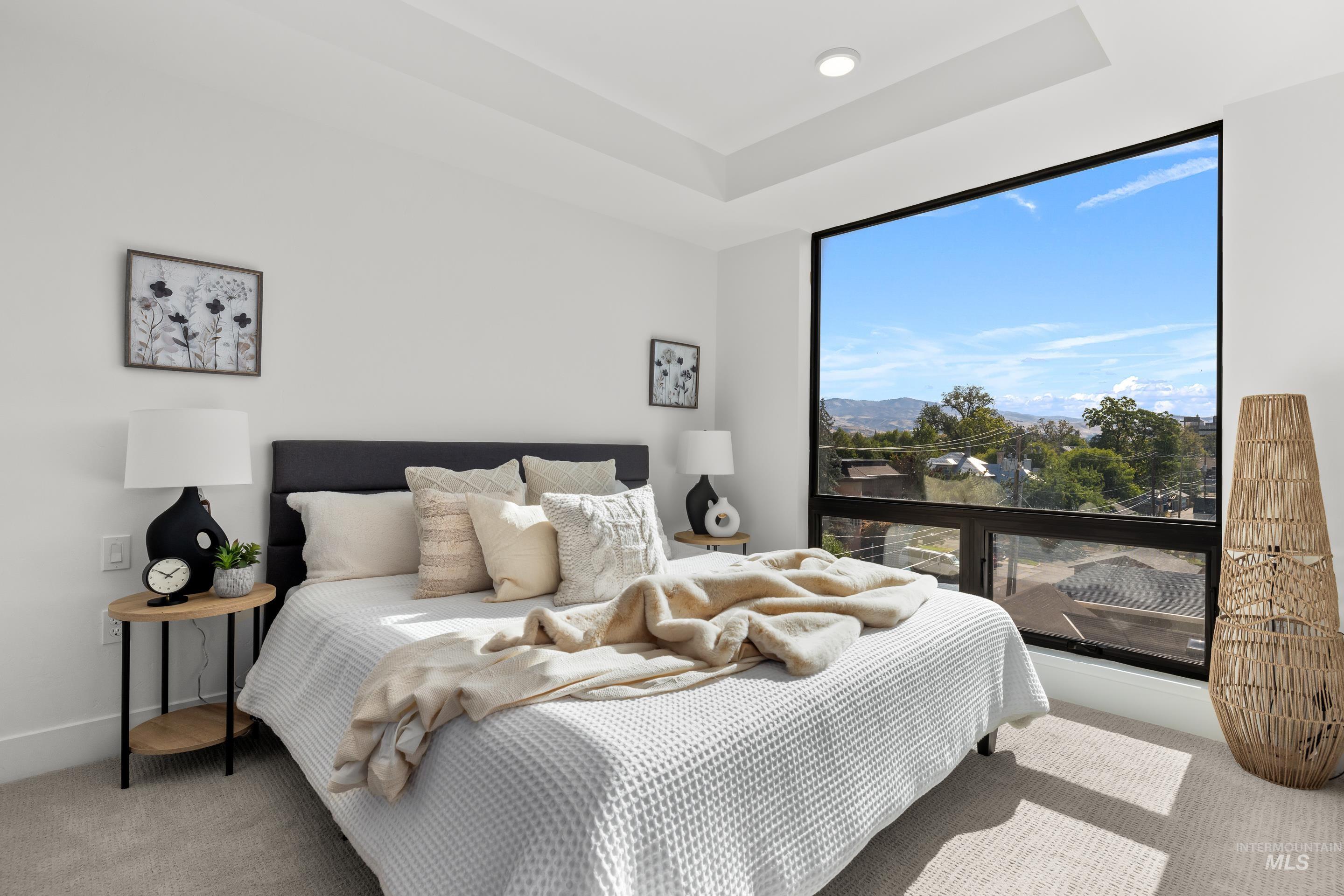 1620 W Bannock St, Boise, Idaho 83702, 2 Bedrooms, 2 Bathrooms, Residential For Sale, Price $614,900,MLS 98970988