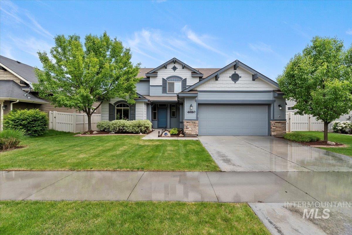 4680 N Maplestone Ave, Meridian, Idaho 83646-4928, 4 Bedrooms, 2.5 Bathrooms, Residential For Sale, Price $549,900, 98970989
