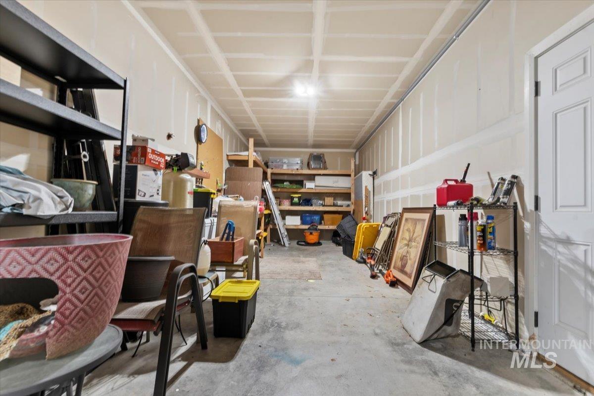 4680 N Maplestone Ave, Meridian, Idaho 83646-4928, 4 Bedrooms, 2.5 Bathrooms, Residential For Sale, Price $549,900, 98970989