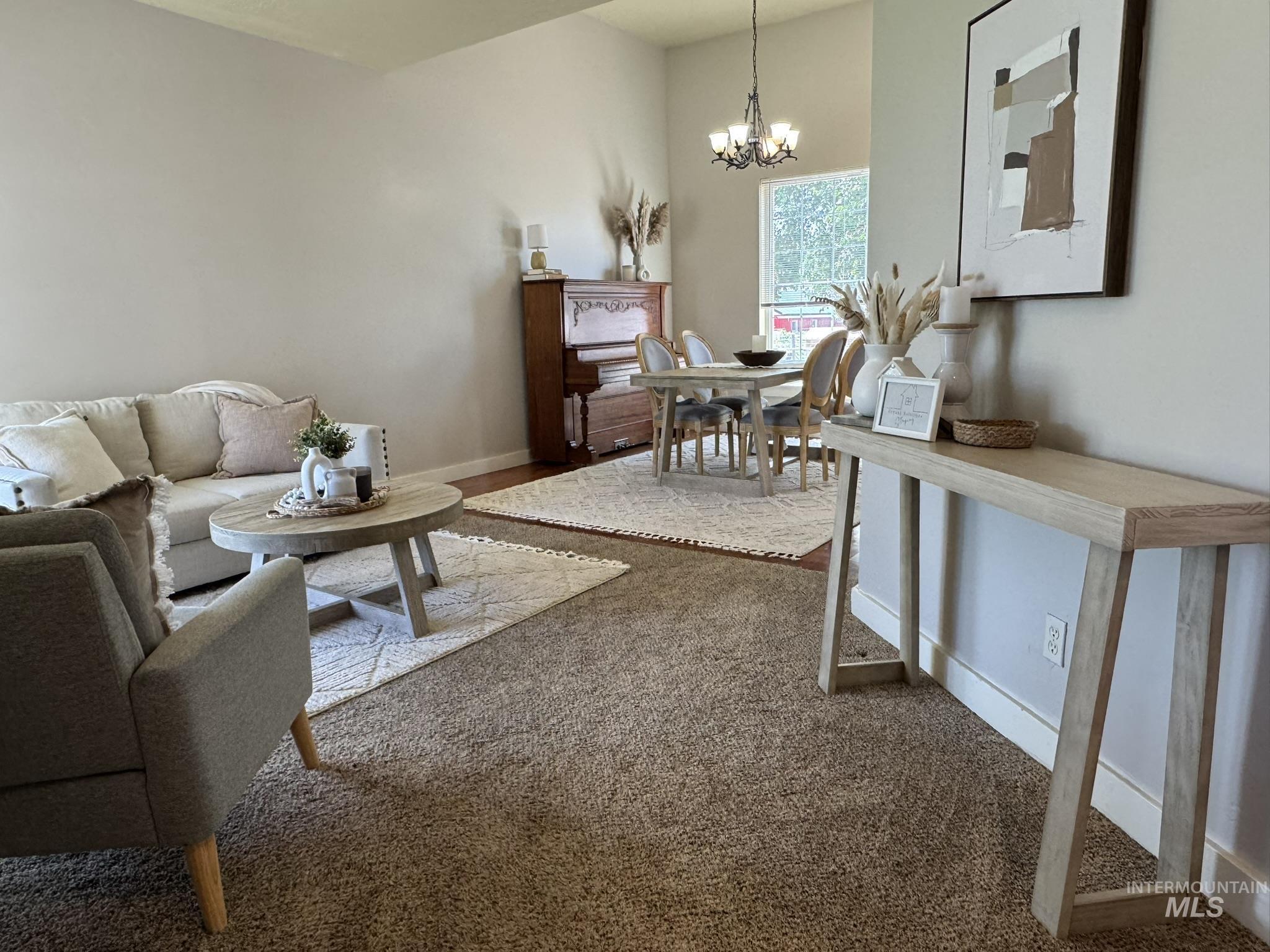 140 W Valley Road, Hagerman, Idaho 83332, 5 Bedrooms, 2.5 Bathrooms, Residential For Sale, Price $400,000, 98970991