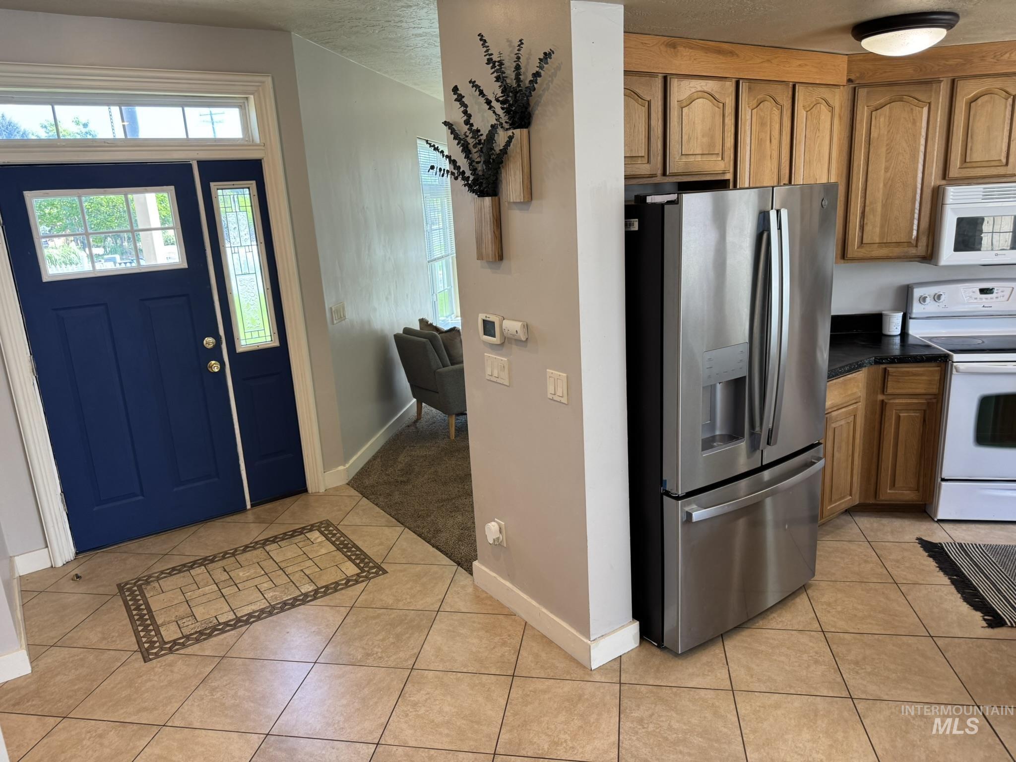 140 W Valley Road, Hagerman, Idaho 83332, 5 Bedrooms, 2.5 Bathrooms, Residential For Sale, Price $400,000, 98970991