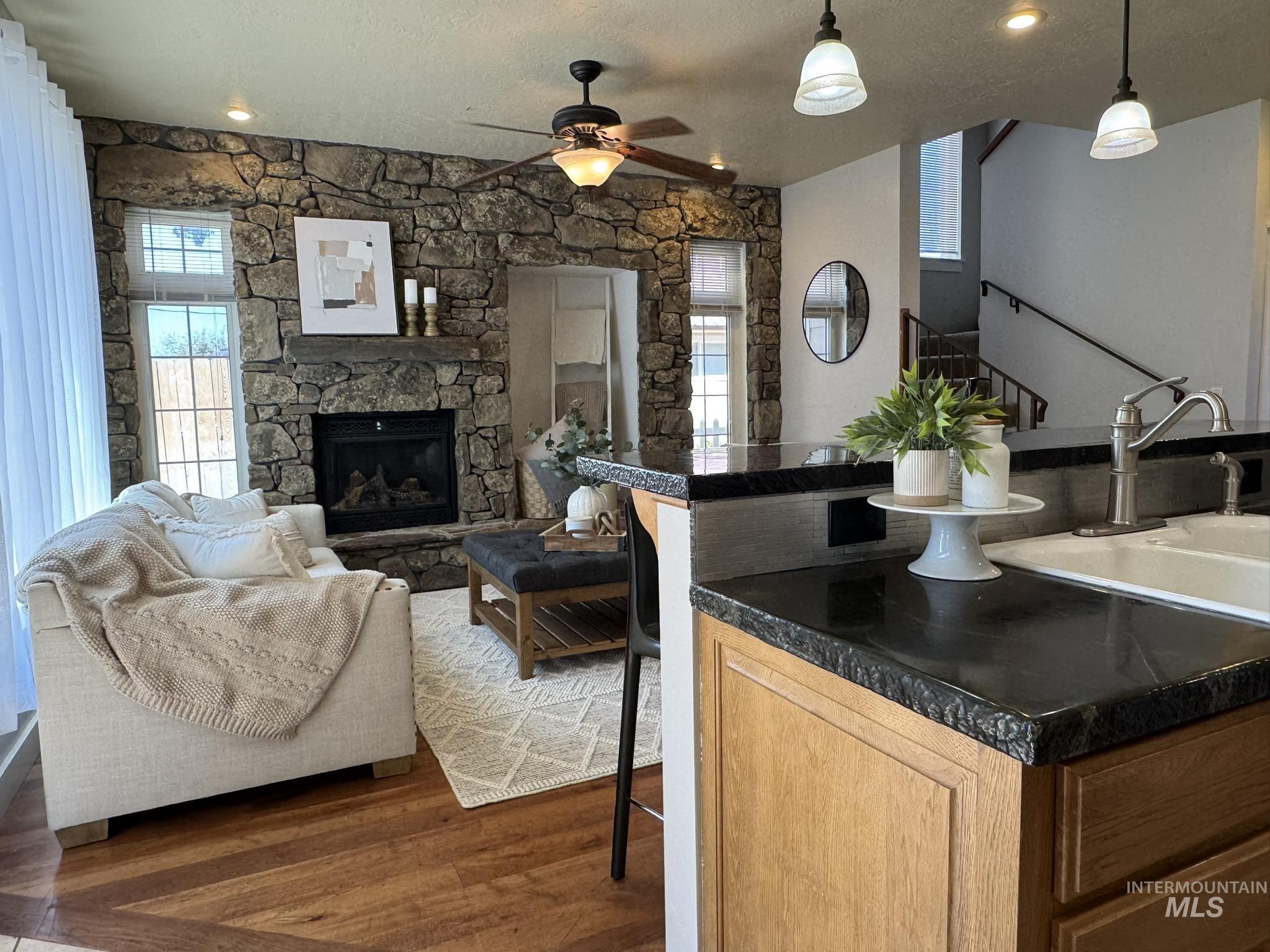 140 W Valley Road, Hagerman, Idaho 83332, 5 Bedrooms, 2.5 Bathrooms, Residential For Sale, Price $400,000, 98970991