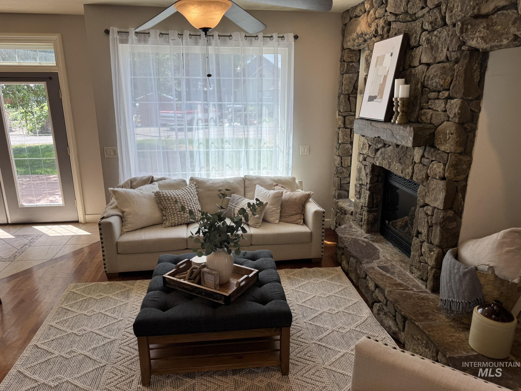 140 W Valley Road, Hagerman, Idaho 83332, 5 Bedrooms, 2.5 Bathrooms, Residential For Sale, Price $400,000, 98970991