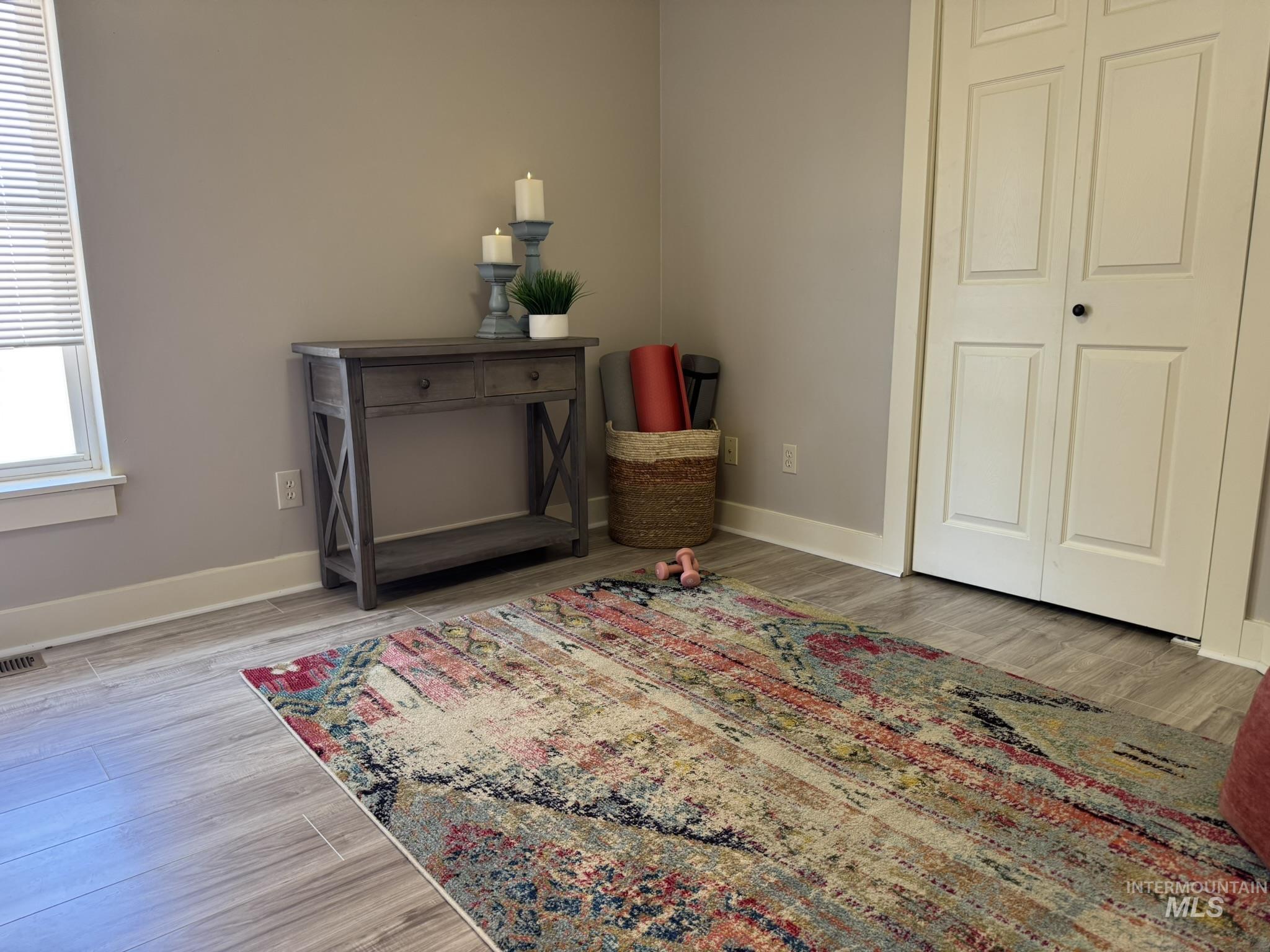 140 W Valley Road, Hagerman, Idaho 83332, 5 Bedrooms, 2.5 Bathrooms, Residential For Sale, Price $400,000, 98970991