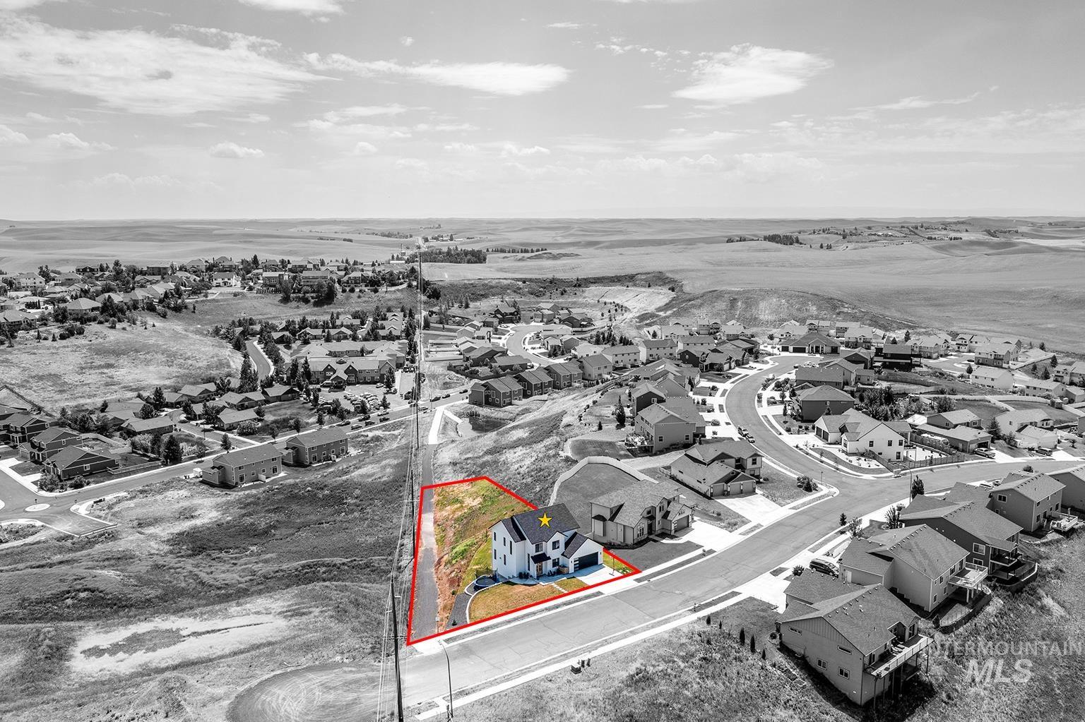 1325 SW Panorama Drive, Pullman, Washington 99163, 5 Bedrooms, 4 Bathrooms, Residential For Sale, Price $899,000,MLS 98970994