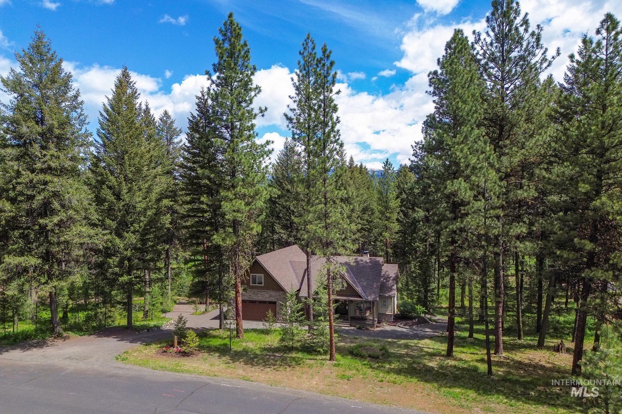 4490 Vardon Road, New Meadows, Idaho 83654-4490, 3 Bedrooms, 3 Bathrooms, Residential For Sale, Price $945,000, 98970995