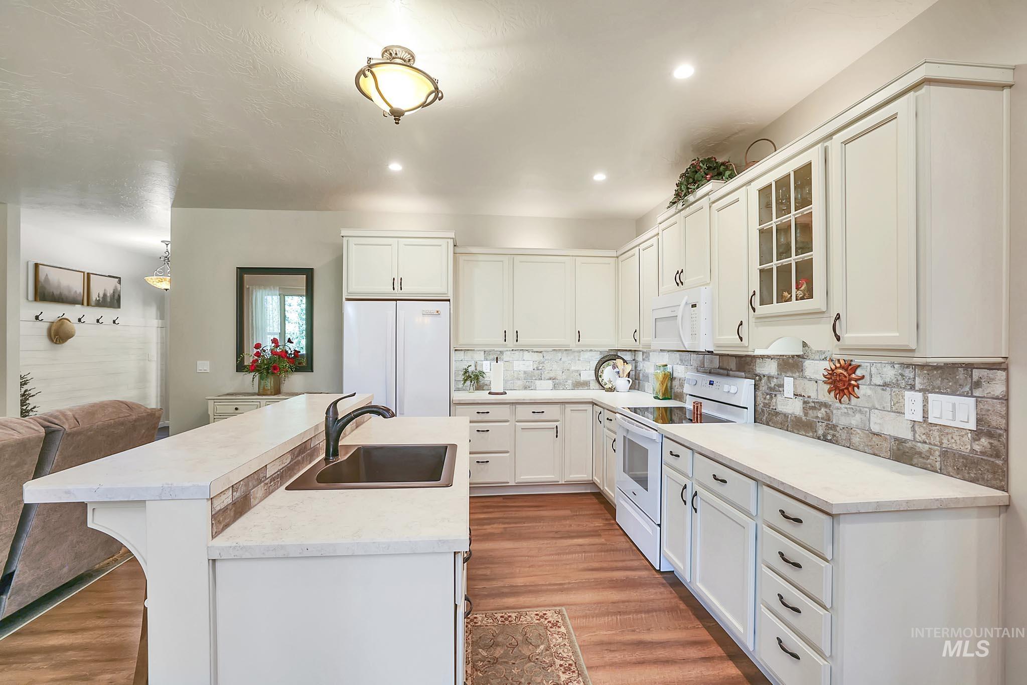 4490 Vardon Road, New Meadows, Idaho 83654-4490, 3 Bedrooms, 3 Bathrooms, Residential For Sale, Price $945,000, 98970995