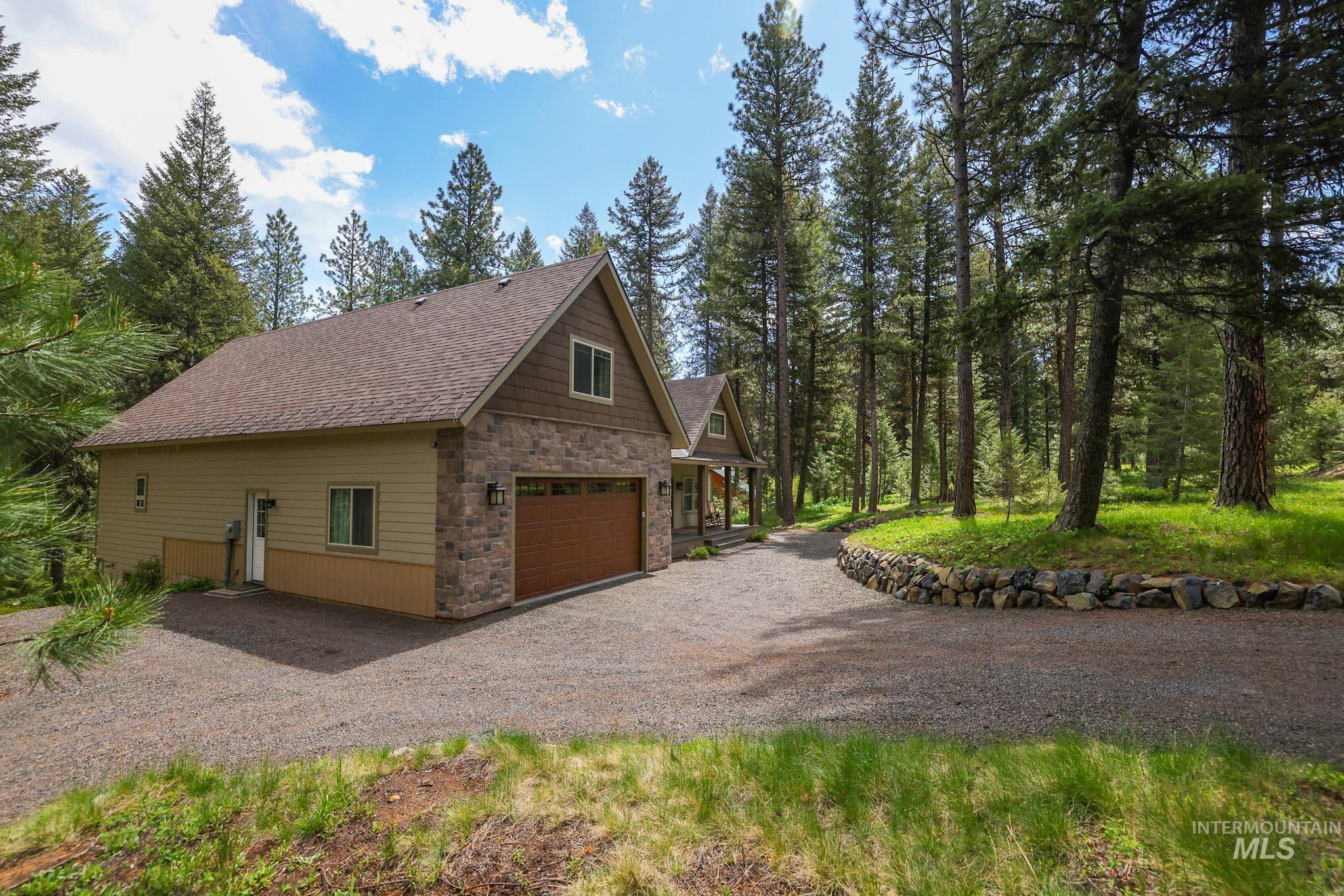 4490 Vardon Road, New Meadows, Idaho 83654-4490, 3 Bedrooms, 3 Bathrooms, Residential For Sale, Price $945,000, 98970995