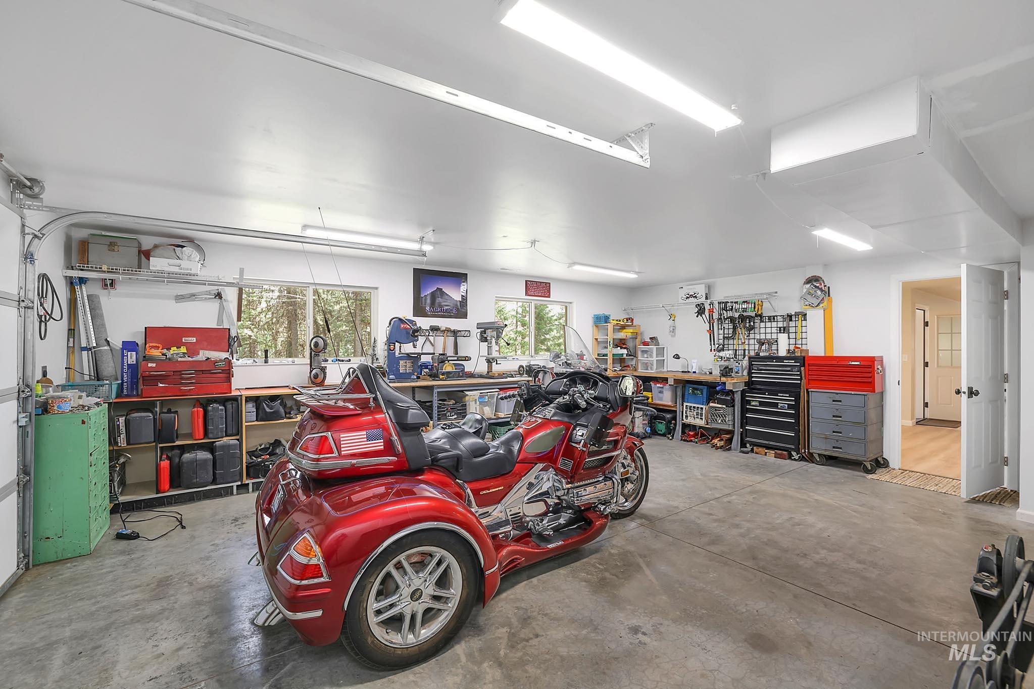 4490 Vardon Road, New Meadows, Idaho 83654-4490, 3 Bedrooms, 3 Bathrooms, Residential For Sale, Price $945,000, 98970995