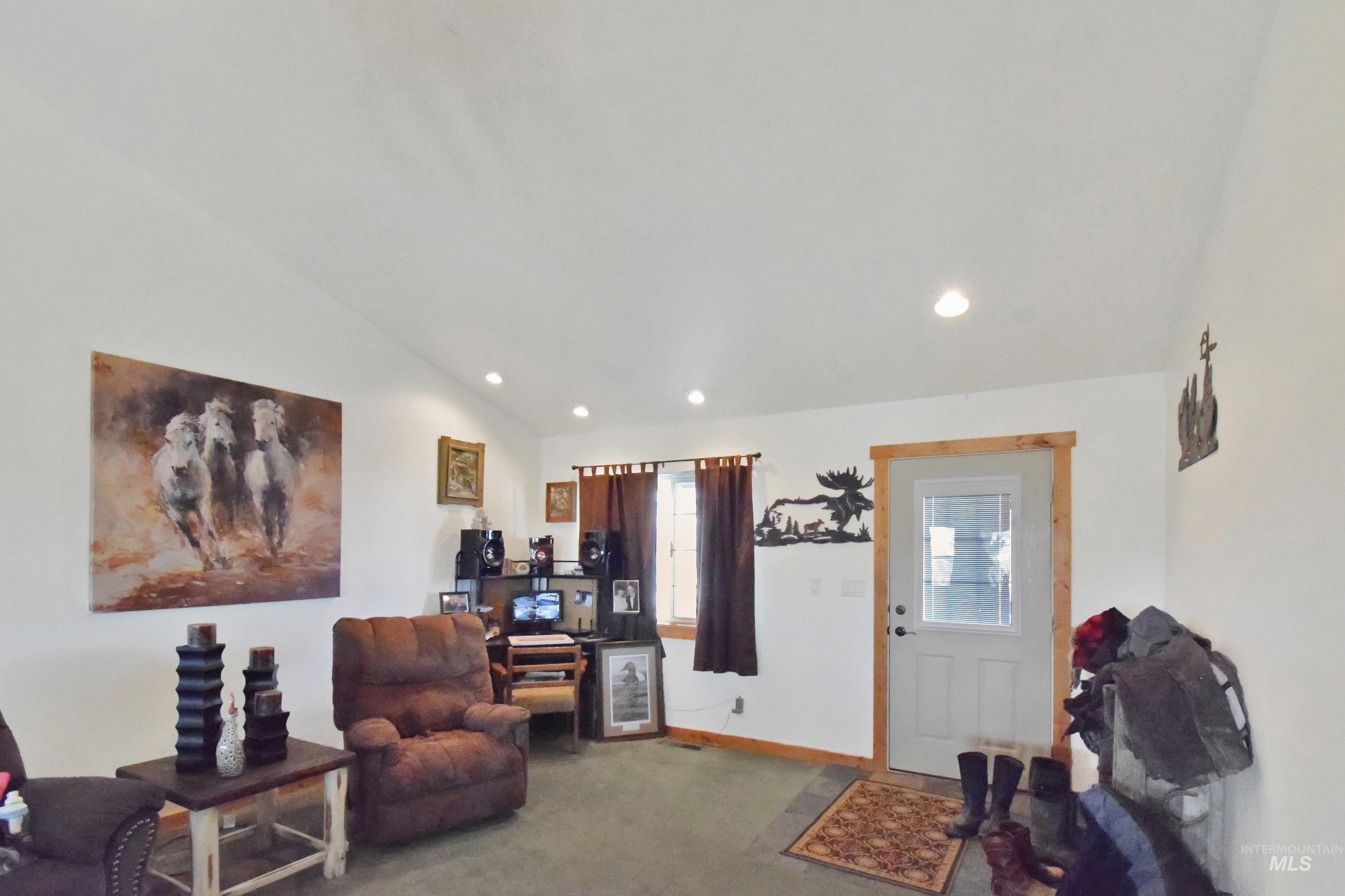 3059 N 3422 E, Kimberly, Idaho 83341-0000, 3 Bedrooms, 2 Bathrooms, Residential For Sale, Price $639,000, 98970999