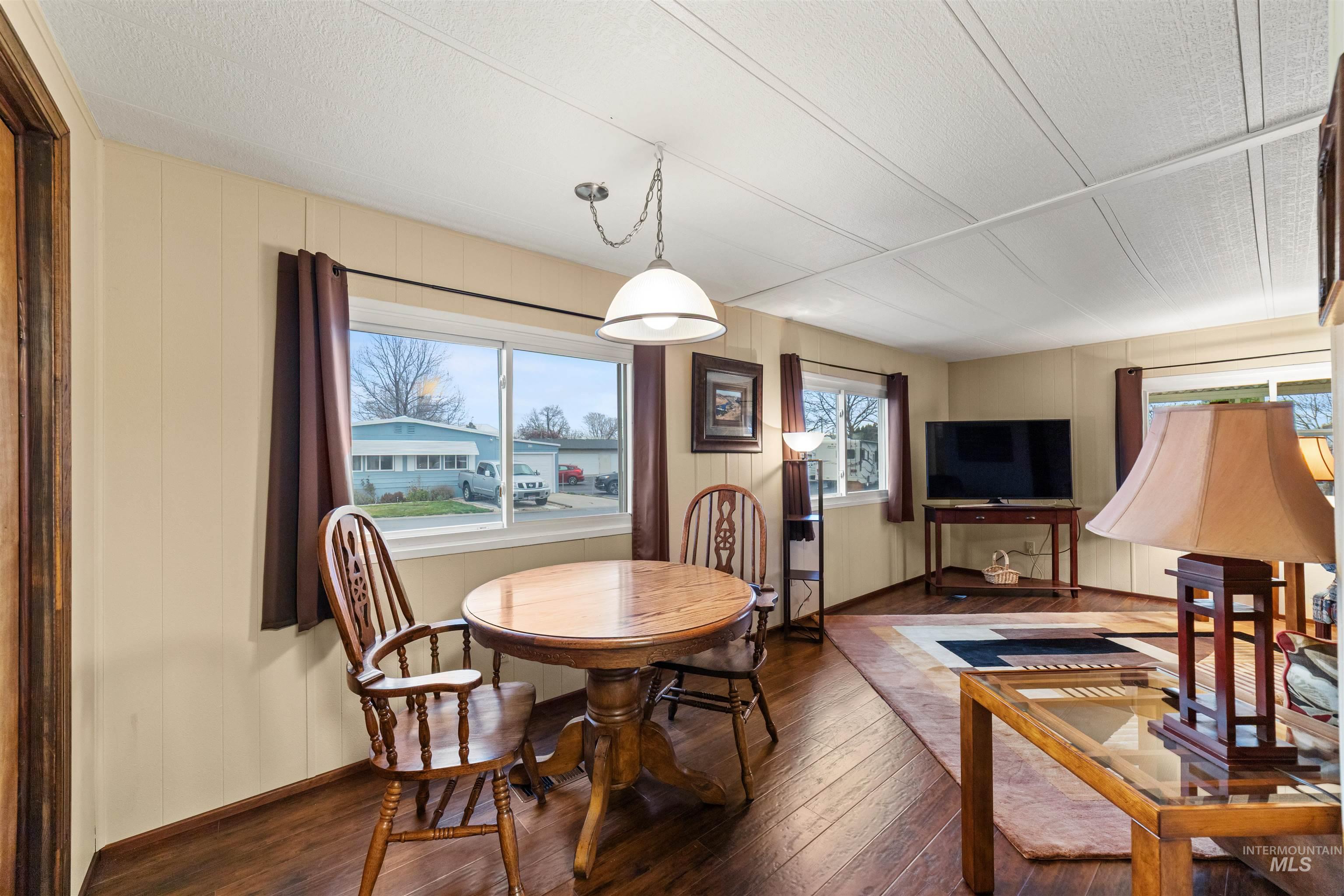 260 N. Checola Circle, Boise, Idaho 83713, 3 Bedrooms, 1.5 Bathrooms, Residential For Sale, Price $102,000,MLS 98971000