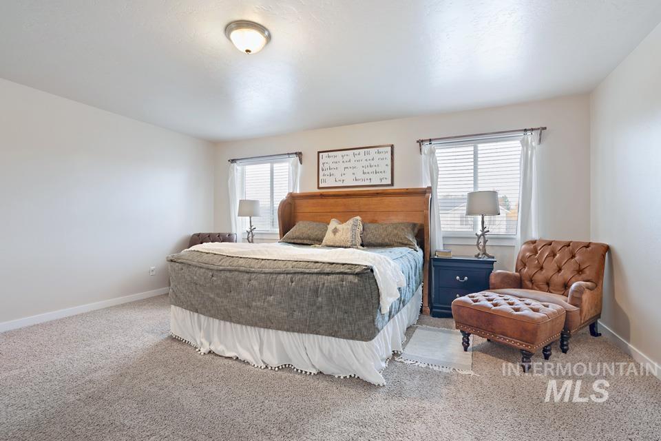 2168 Alpine Creek, Fruitland, Idaho 83619, 5 Bedrooms, 2.5 Bathrooms, Residential For Sale, Price $525,000, 98971003