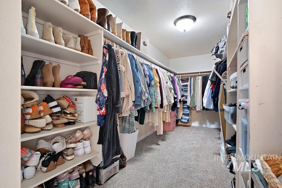 2168 Alpine Creek, Fruitland, Idaho 83619, 5 Bedrooms, 2.5 Bathrooms, Residential For Sale, Price $525,000, 98971003