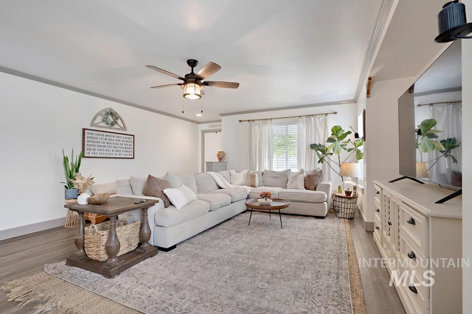 2168 Alpine Creek, Fruitland, Idaho 83619, 5 Bedrooms, 2.5 Bathrooms, Residential For Sale, Price $515,000,MLS 98971003