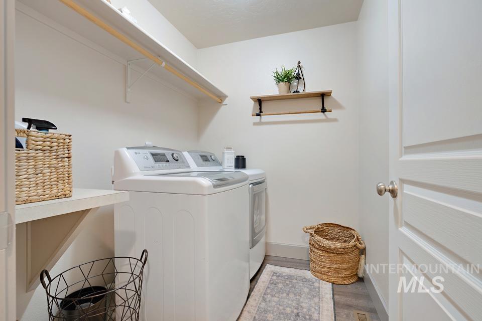 2168 Alpine Creek, Fruitland, Idaho 83619, 5 Bedrooms, 2.5 Bathrooms, Residential For Sale, Price $525,000, 98971003