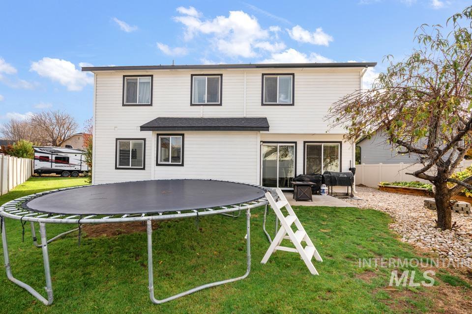 2168 Alpine Creek, Fruitland, Idaho 83619, 5 Bedrooms, 2.5 Bathrooms, Residential For Sale, Price $525,000, 98971003