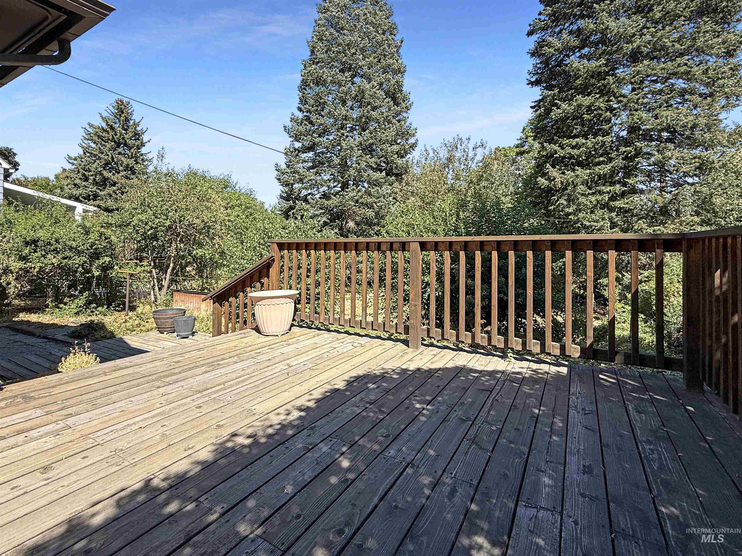 504 S Hayes, Moscow, Idaho 83843, 5 Bedrooms, 2 Bathrooms, Residential For Sale, Price $520,000,MLS 98971005