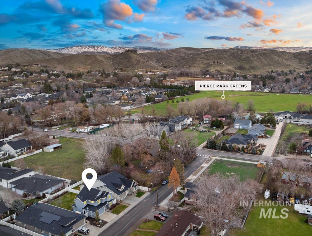 6426 W Saxton Ave, Boise, Idaho 83714, 4 Bedrooms, 2.5 Bathrooms, Residential For Sale, Price $649,900, 98971006