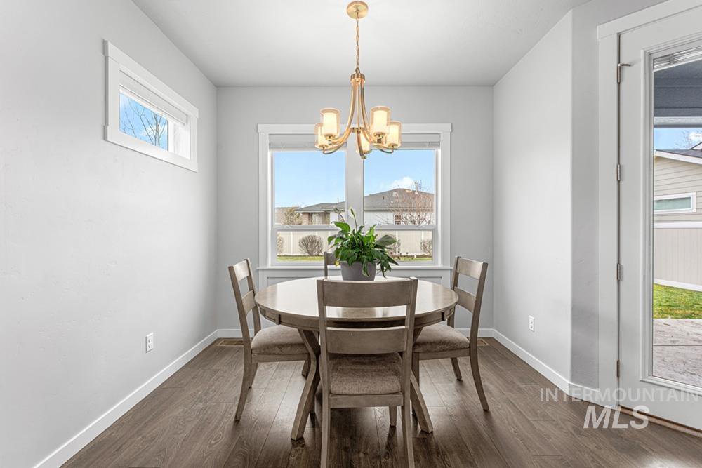 6426 W Saxton Ave, Boise, Idaho 83714, 4 Bedrooms, 2.5 Bathrooms, Residential For Sale, Price $649,900, 98971006