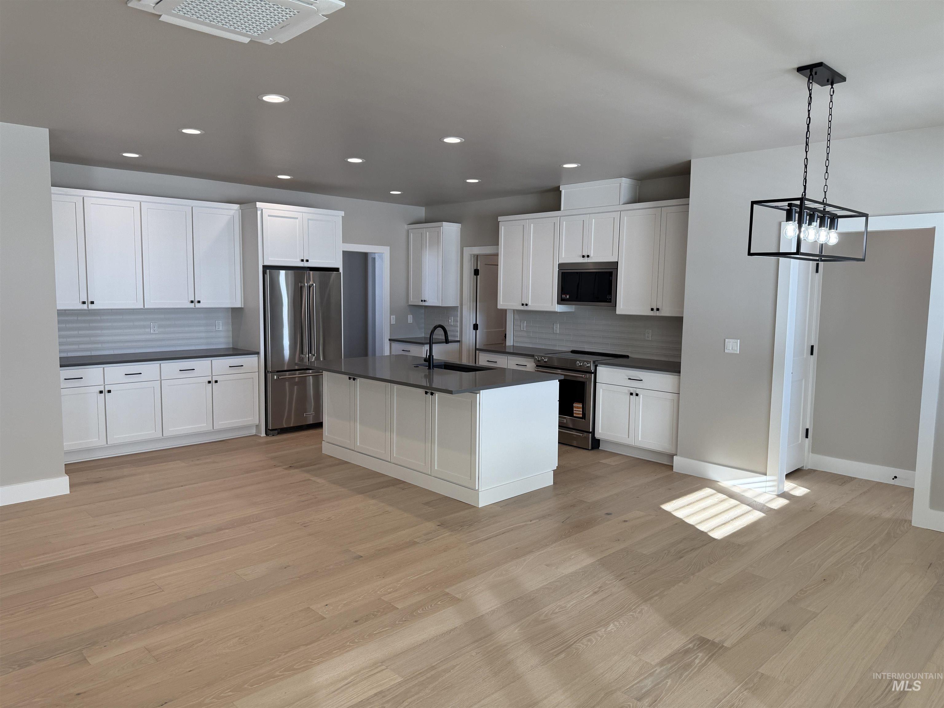 14059 Mulberry Street, McCall, Idaho 83638, 3 Bedrooms, 2 Bathrooms, Residential For Sale, Price $1,049,000,MLS 98971007