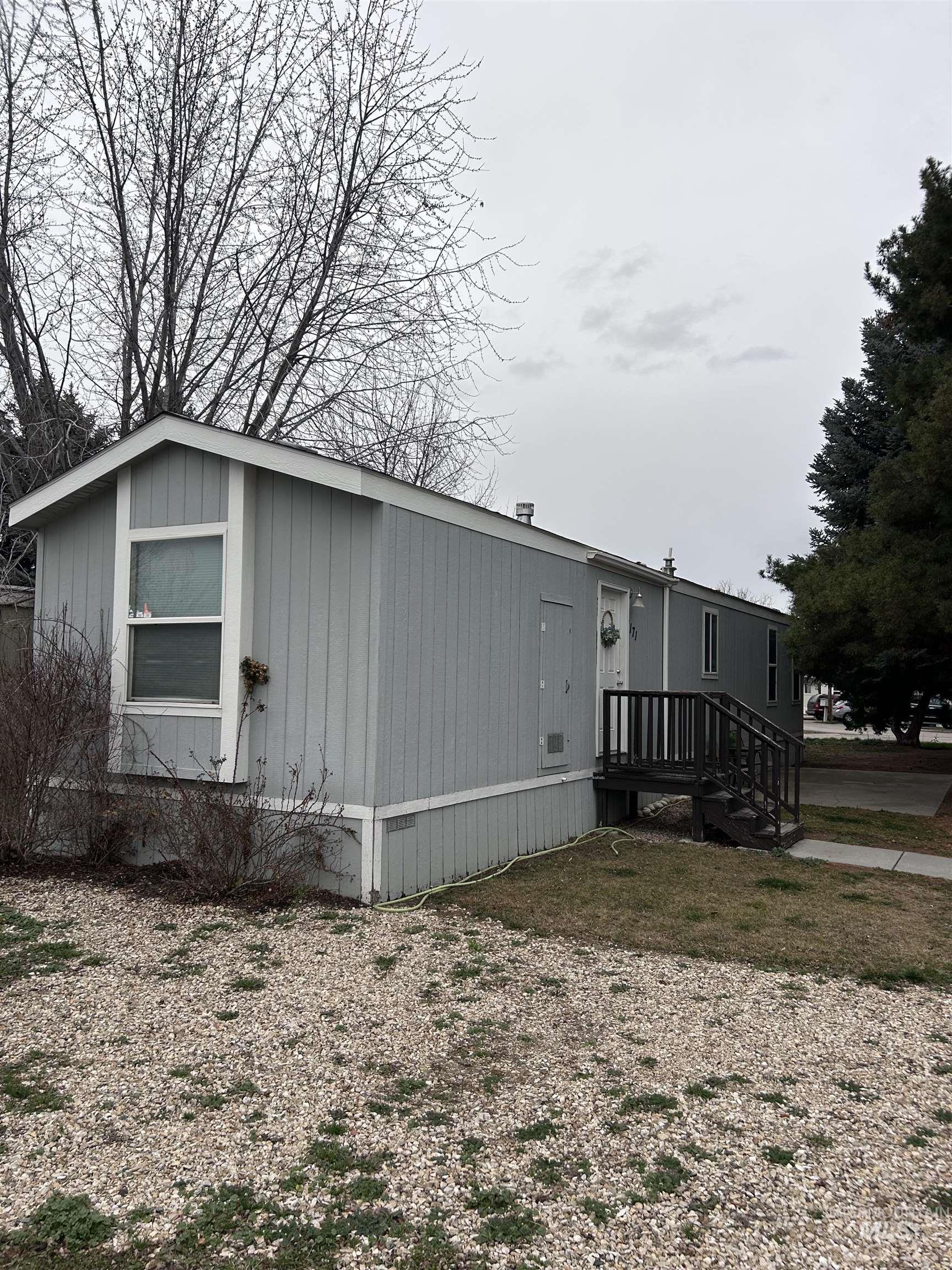 View of manufactured / mobile home