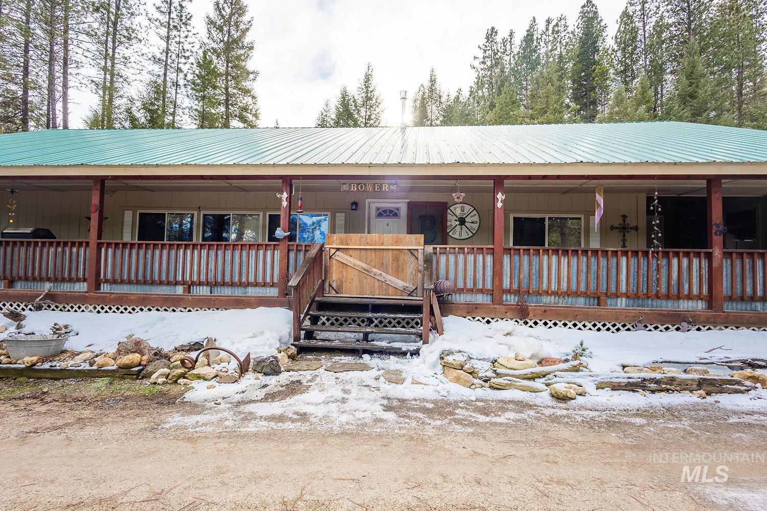 10 Reseda Ridge Circle, Garden Valley, Idaho 83622, 3 Bedrooms, 1.5 Bathrooms, Residential For Sale, Price $410,500,MLS 98971010