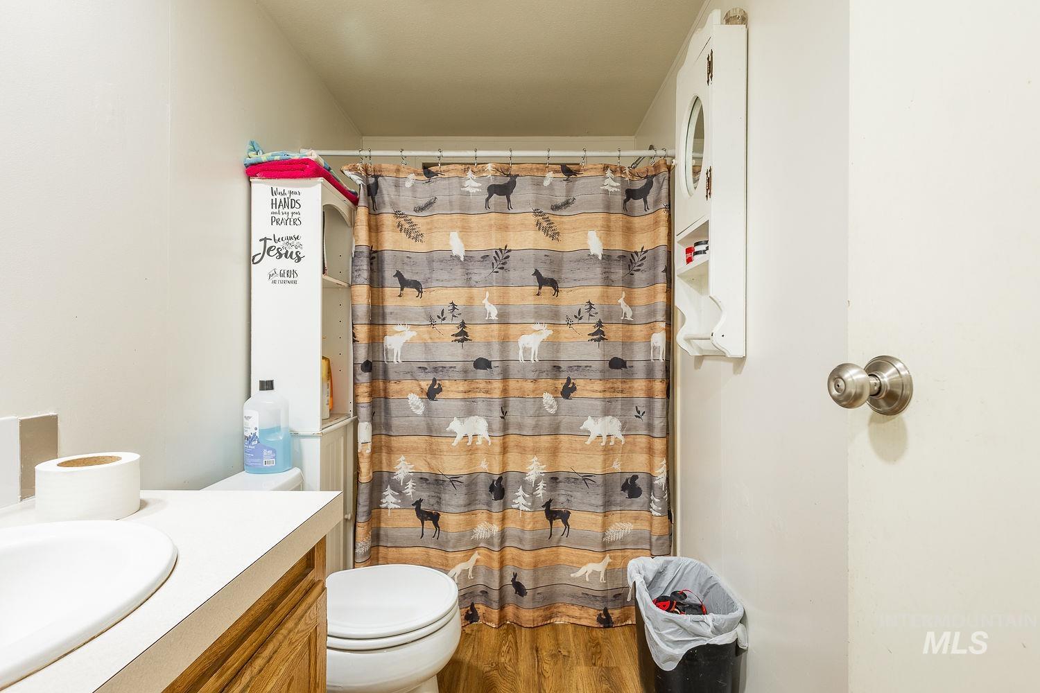 10 Reseda Ridge Circle, Garden Valley, Idaho 83622, 3 Bedrooms, 1.5 Bathrooms, Residential For Sale, Price $410,500,MLS 98971010