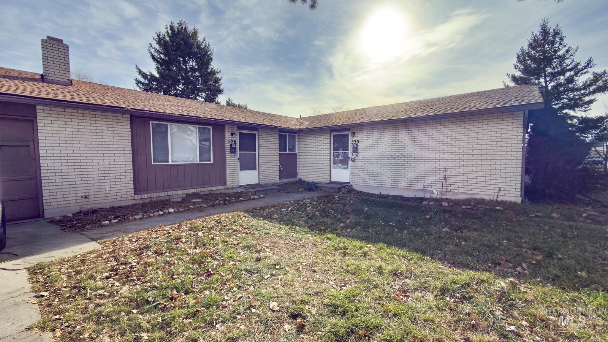 520 S White Cloud Drive, Boise, Idaho 83709, 2 Bedrooms, 1 Bathroom, Residential Income For Sale, Price $479,900,MLS 98971011