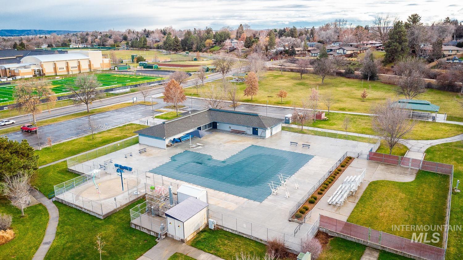 6403 W Colonial Drive, Boise, Idaho 83709, 3 Bedrooms, 1.5 Bathrooms, Residential For Sale, Price $409,000,MLS 98971014