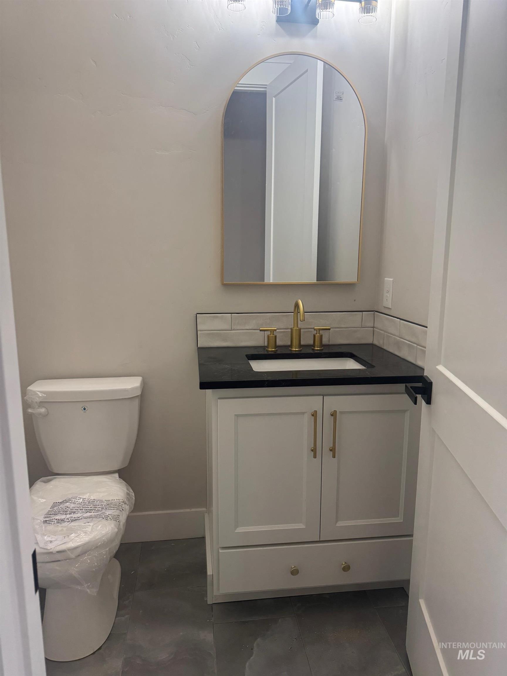 3228 Flight Deck Dr, New Plymouth, Idaho 83655, 6 Bedrooms, 3.5 Bathrooms, Residential For Sale, Price $0,MLS 98971017